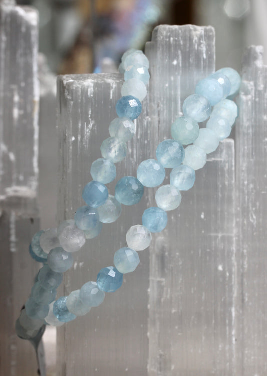 Aquamarine Bead Stretch Bracelet