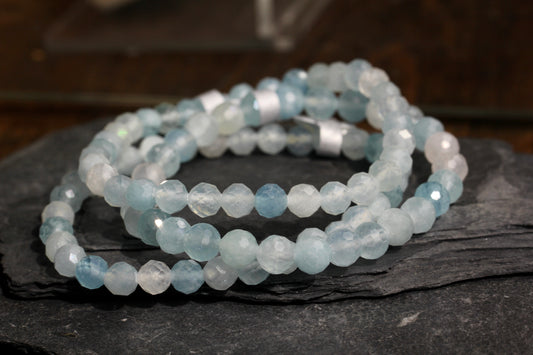 Aquamarine Bead Stretch Bracelet
