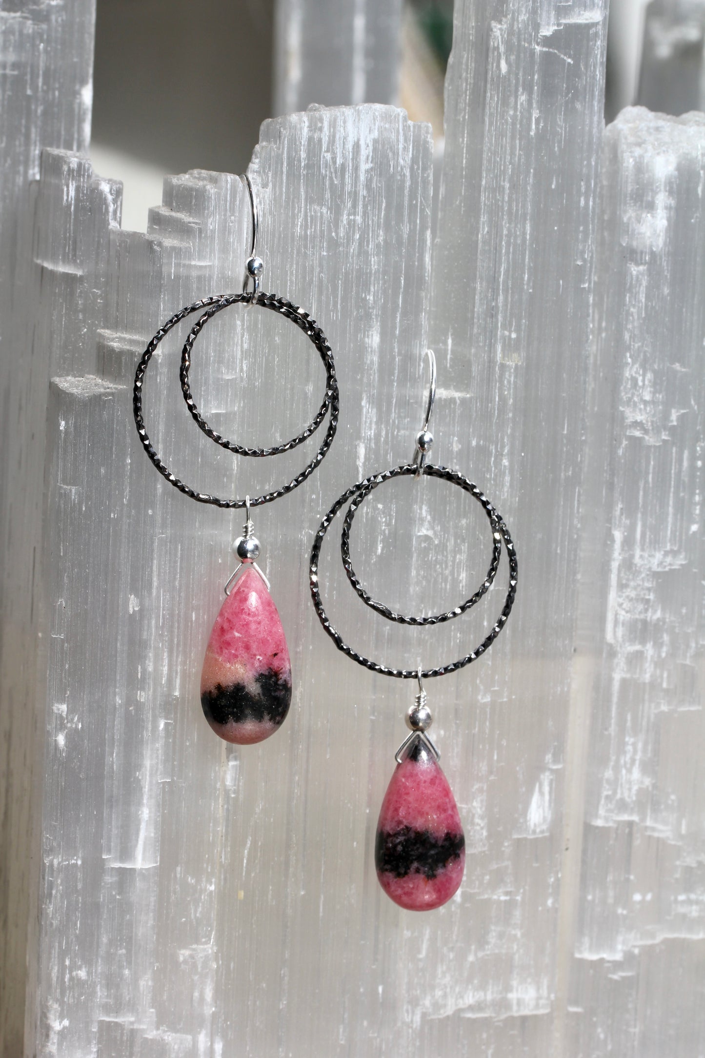 Rhodonite Diamond Cut Double Hoop Earrings