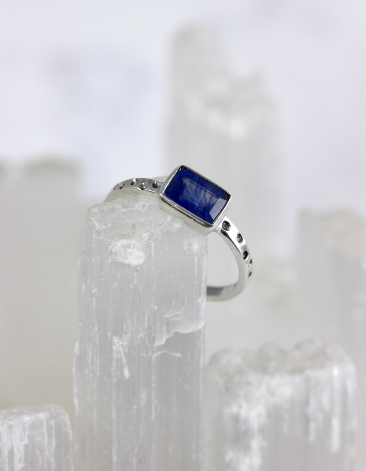 Sapphire Ring