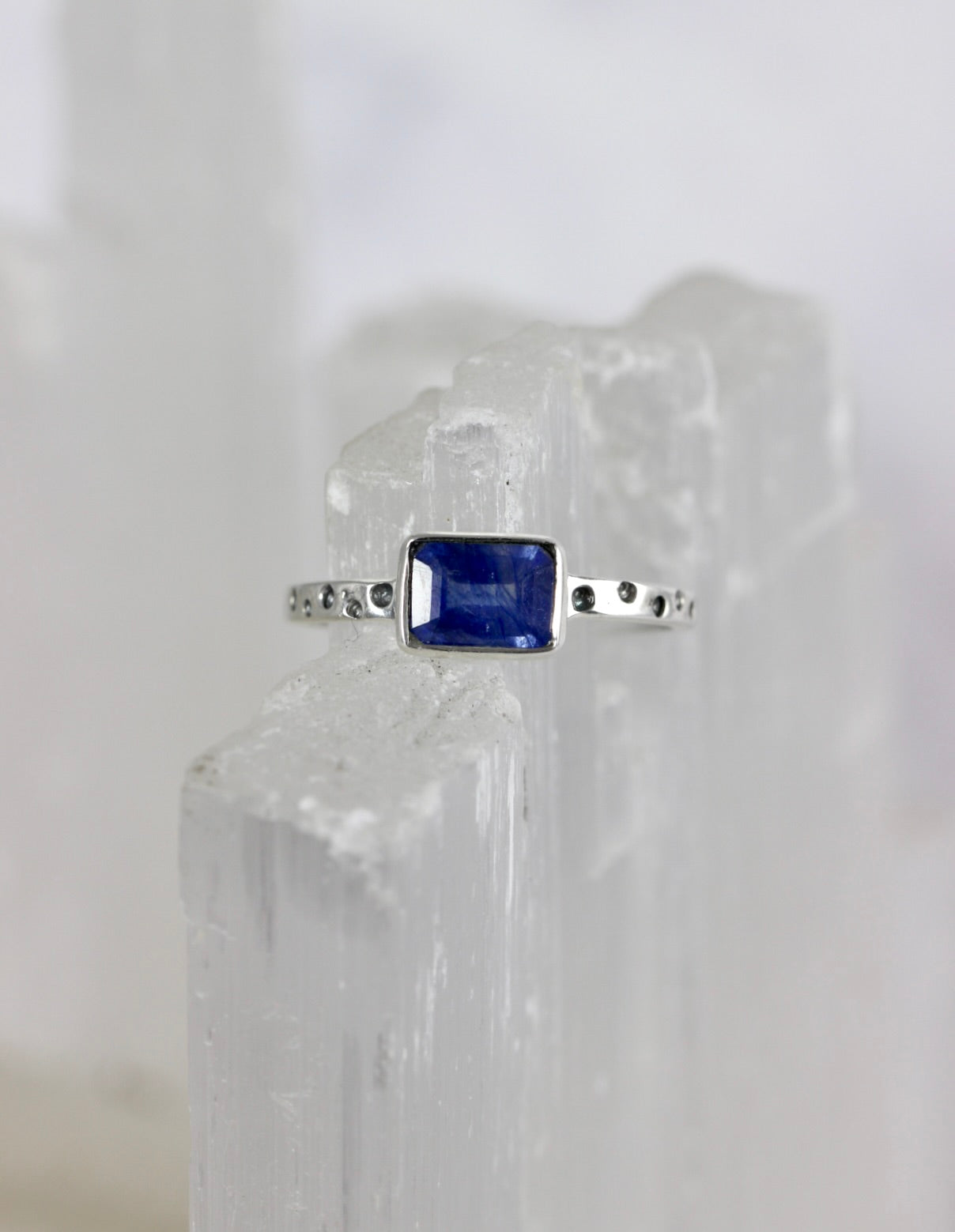 Sapphire Ring