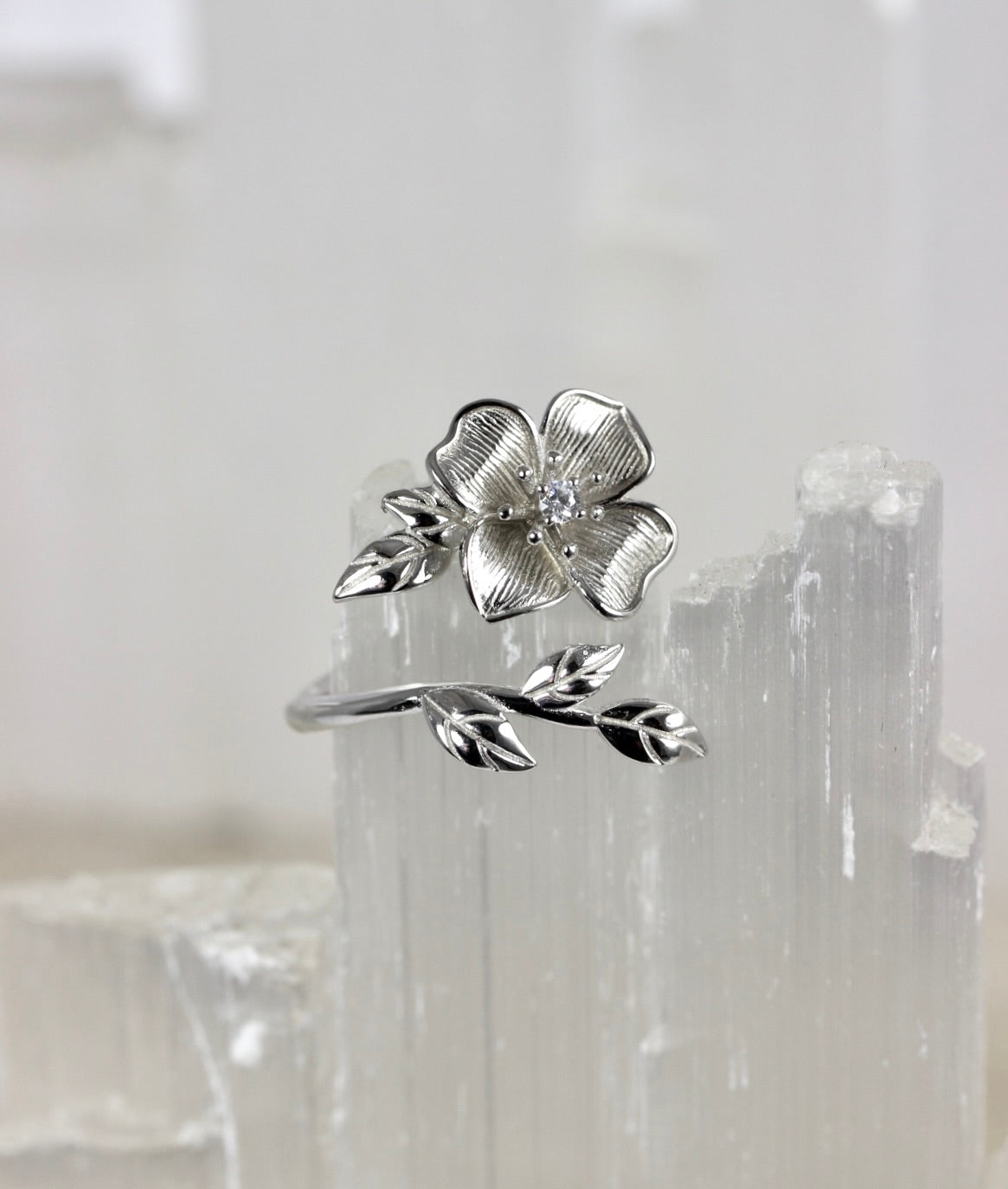 Silver Flower and Leaf Ring