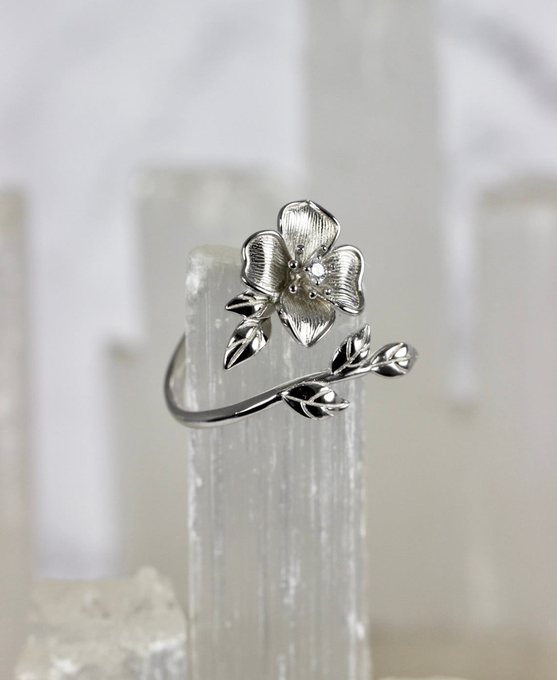 Silver Flower and Leaf Ring