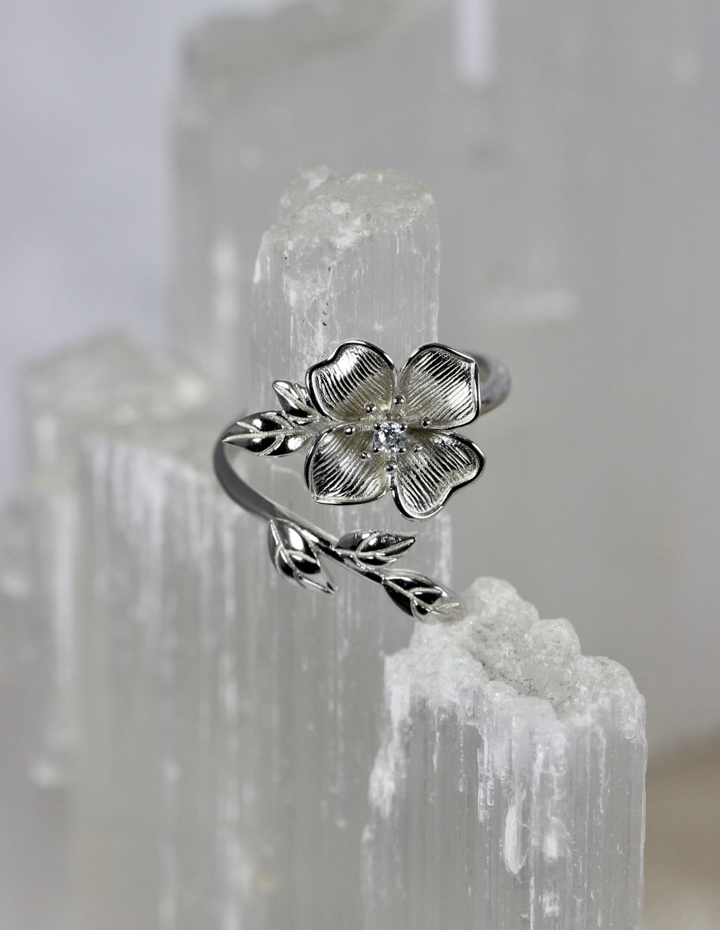 Silver Flower and Leaf Ring