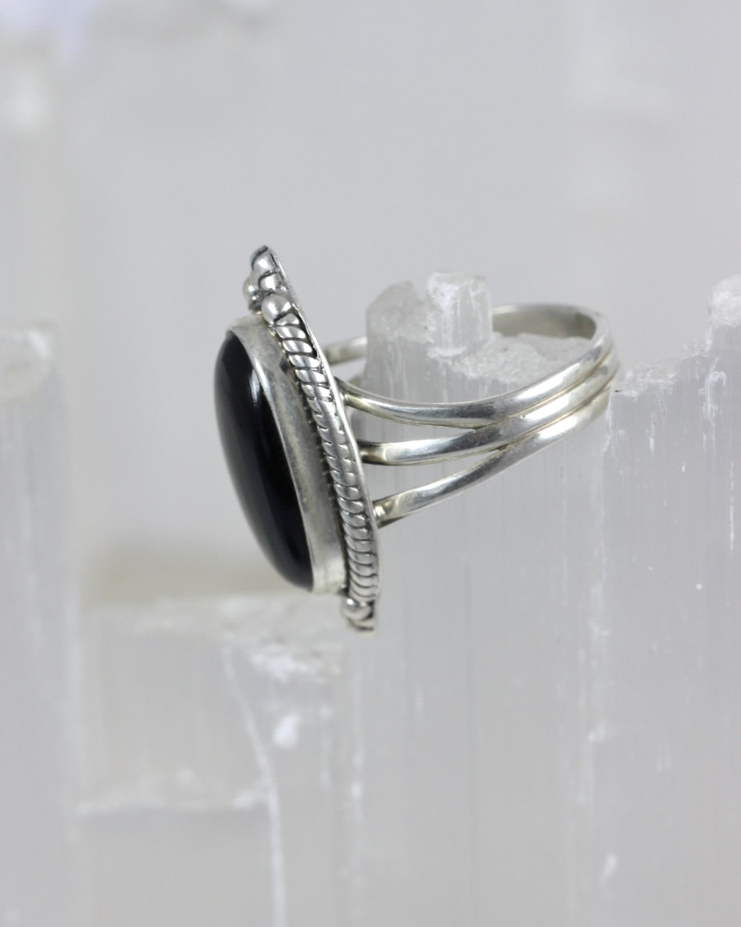 Black Onyx Filigree Ring