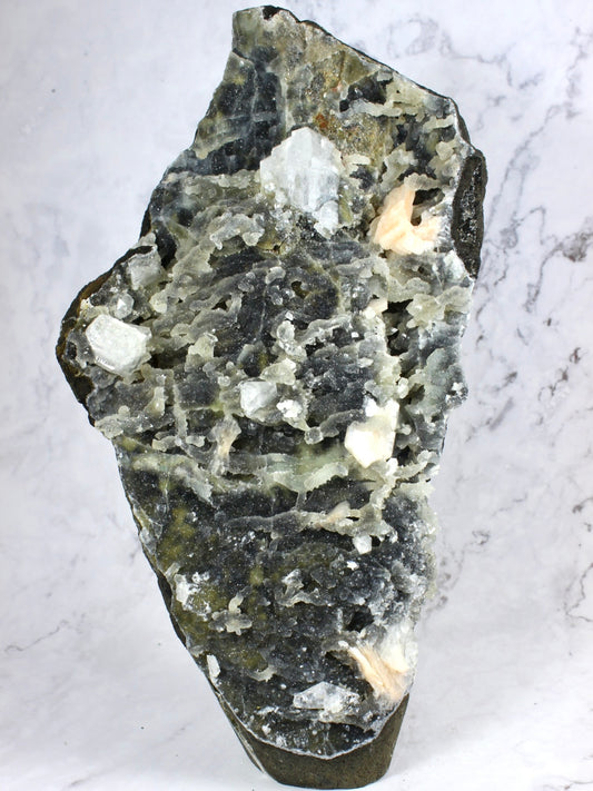 Apophyllite Stilbite on Black Chalcedony
