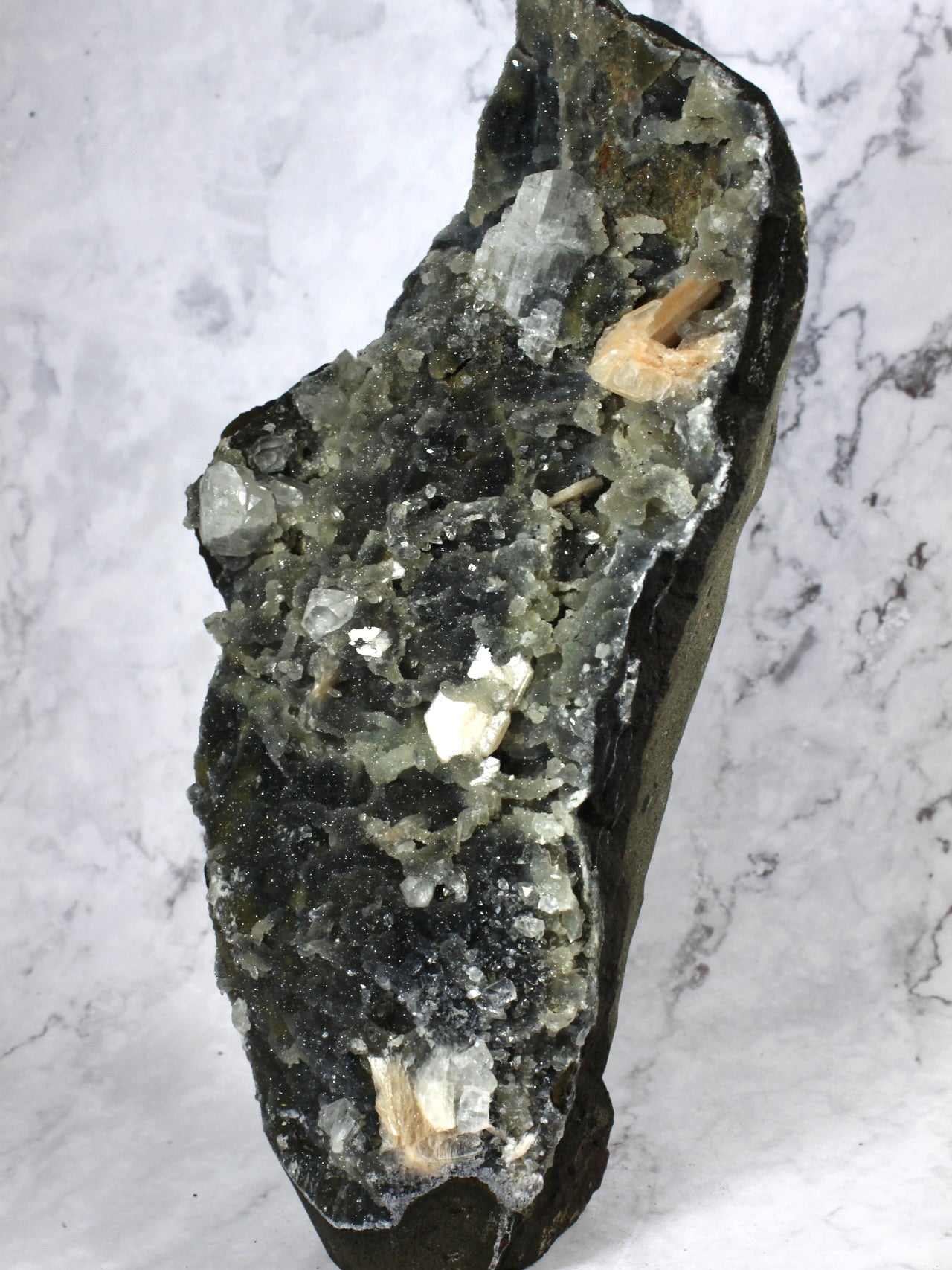 Apophyllite Stilbite on Black Chalcedony