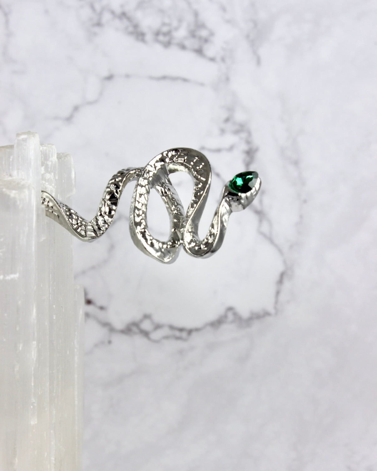 Serpent Hair Sticks