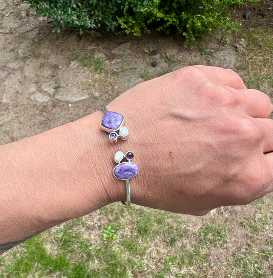 Charoite Pearl Amethyst Silver Flex Bracelet