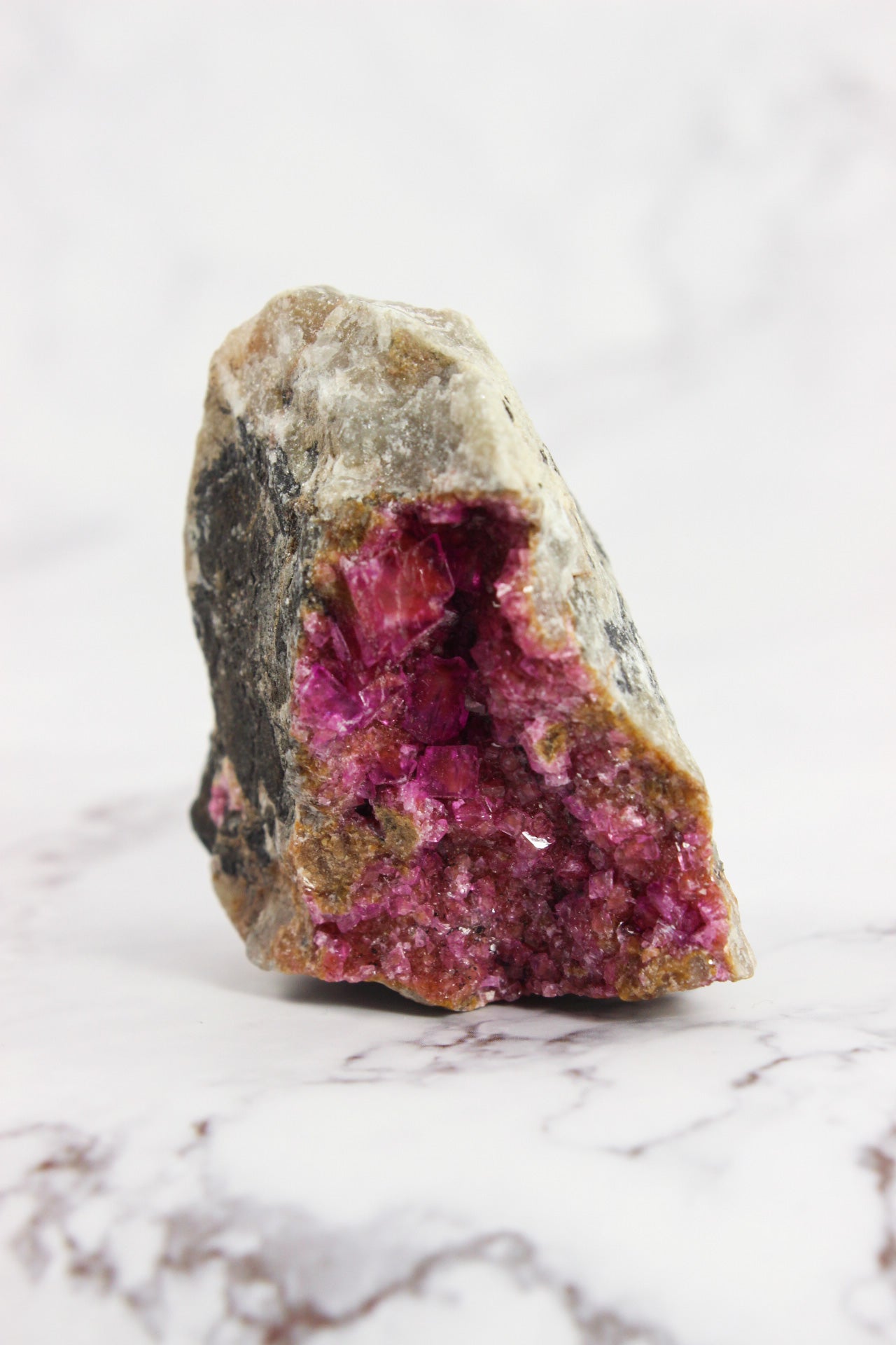 Cobaltoan Calcite