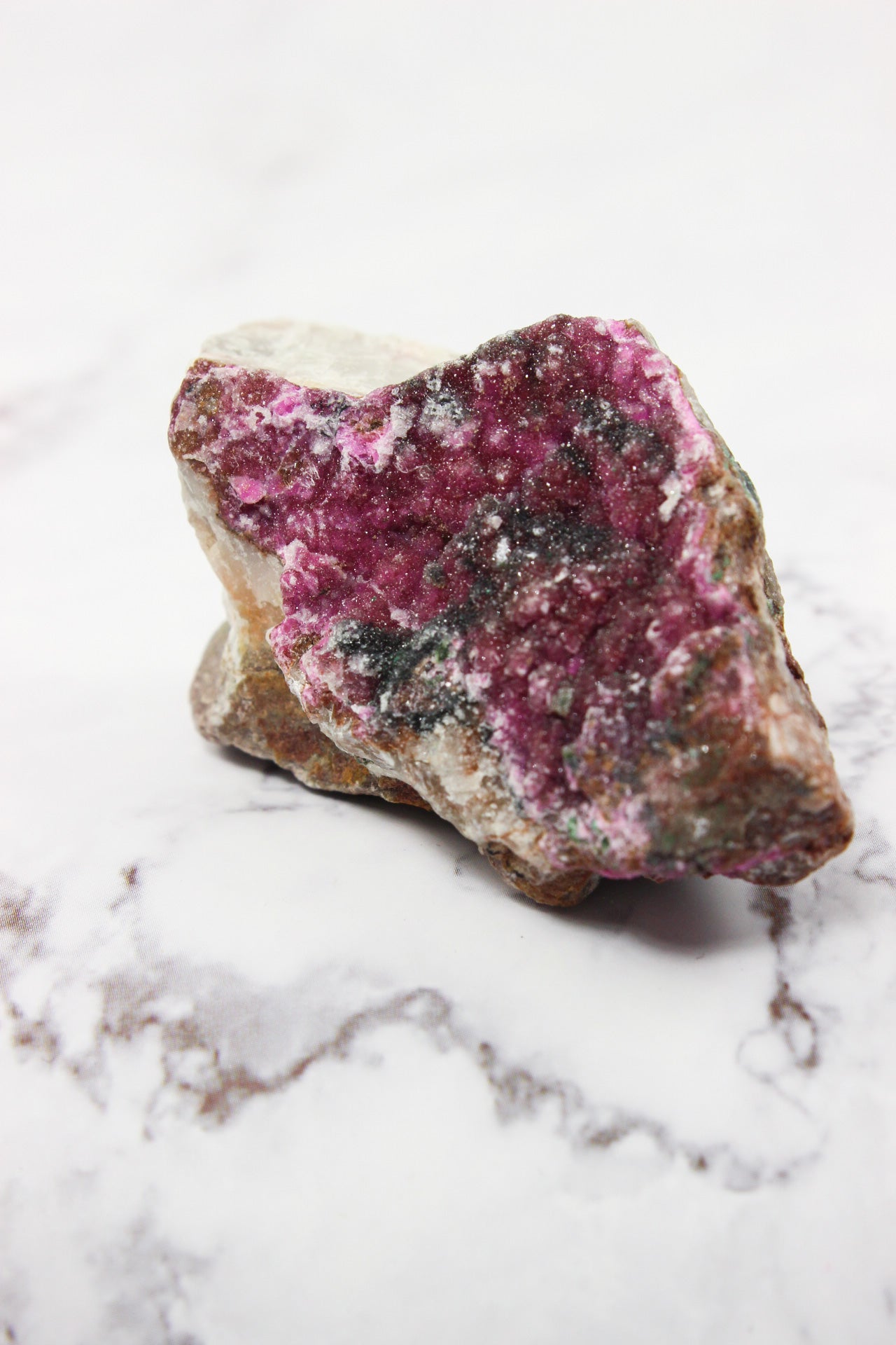 Cobaltoan Calcite