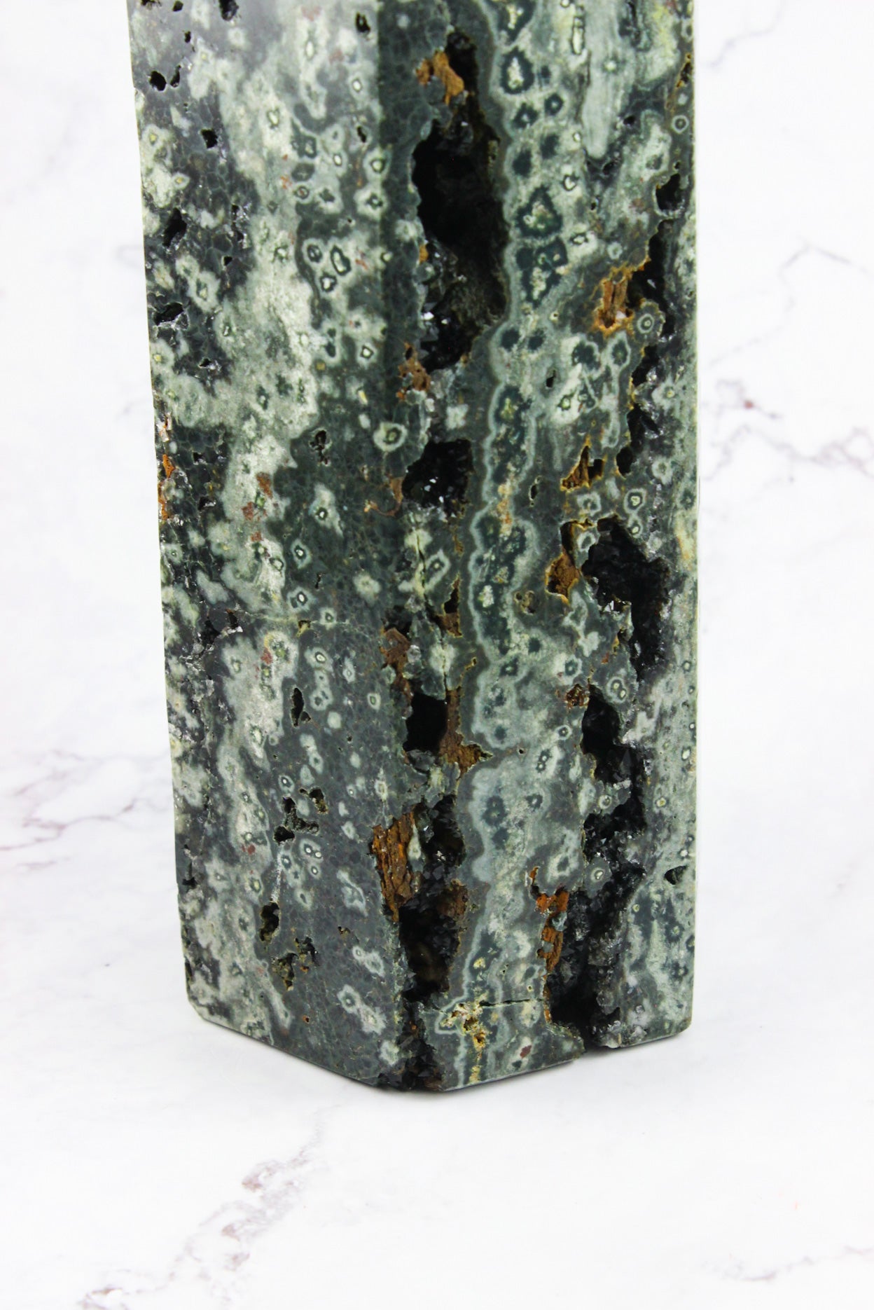 Large Ocean Jasper Point