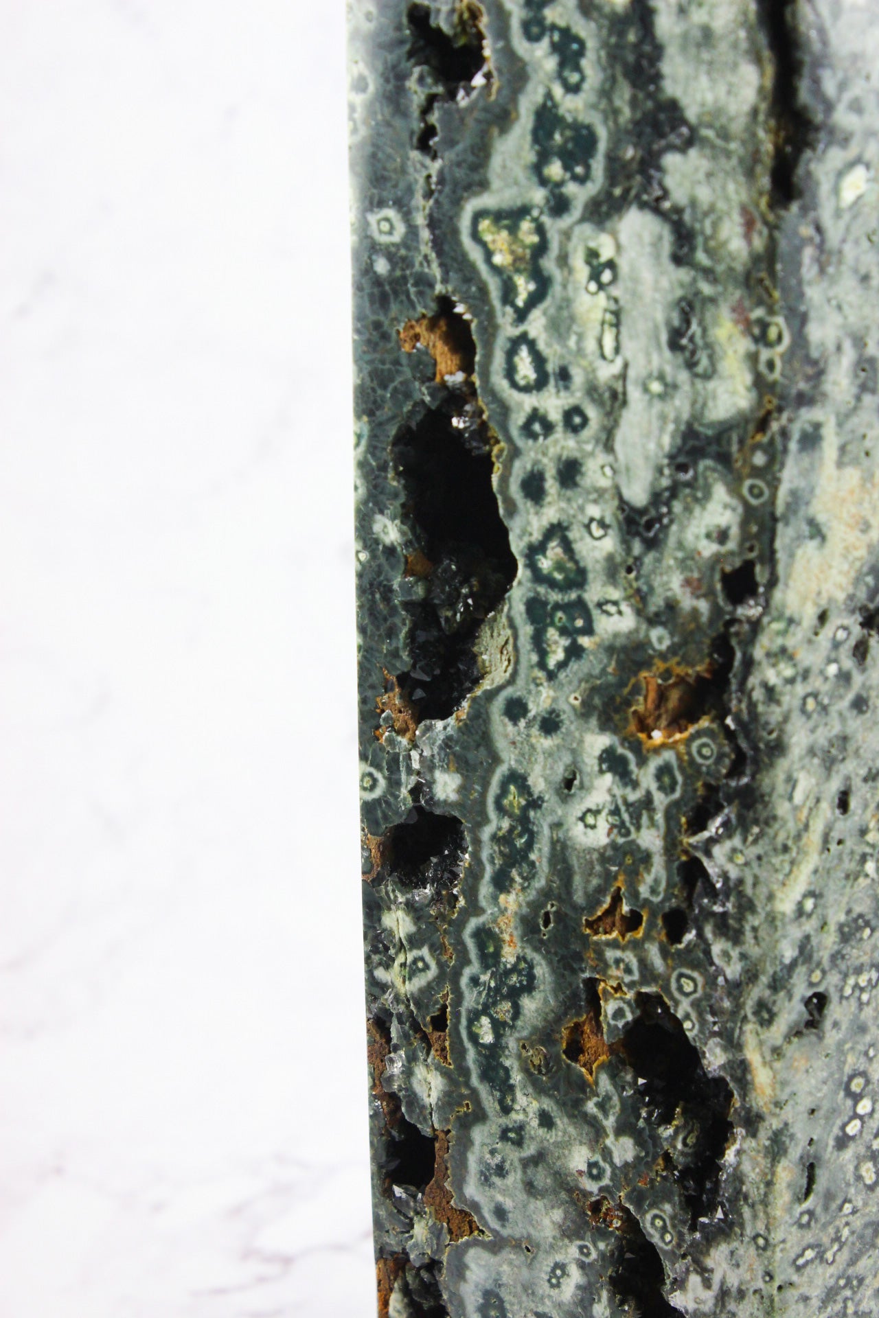 Large Ocean Jasper Point