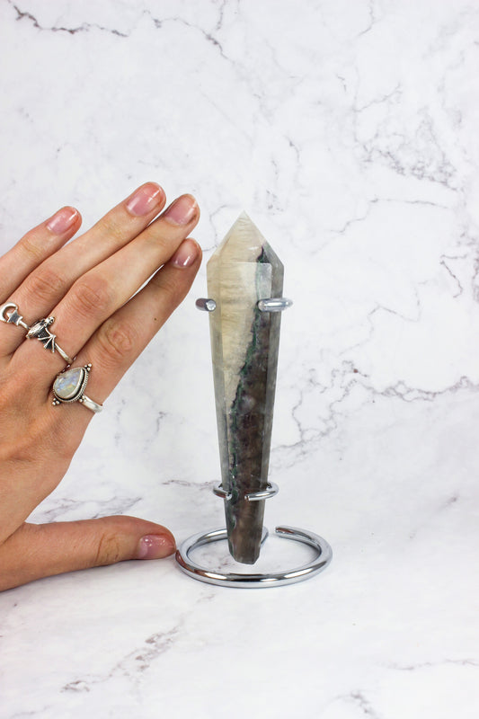 Fluorite Point with stand #2