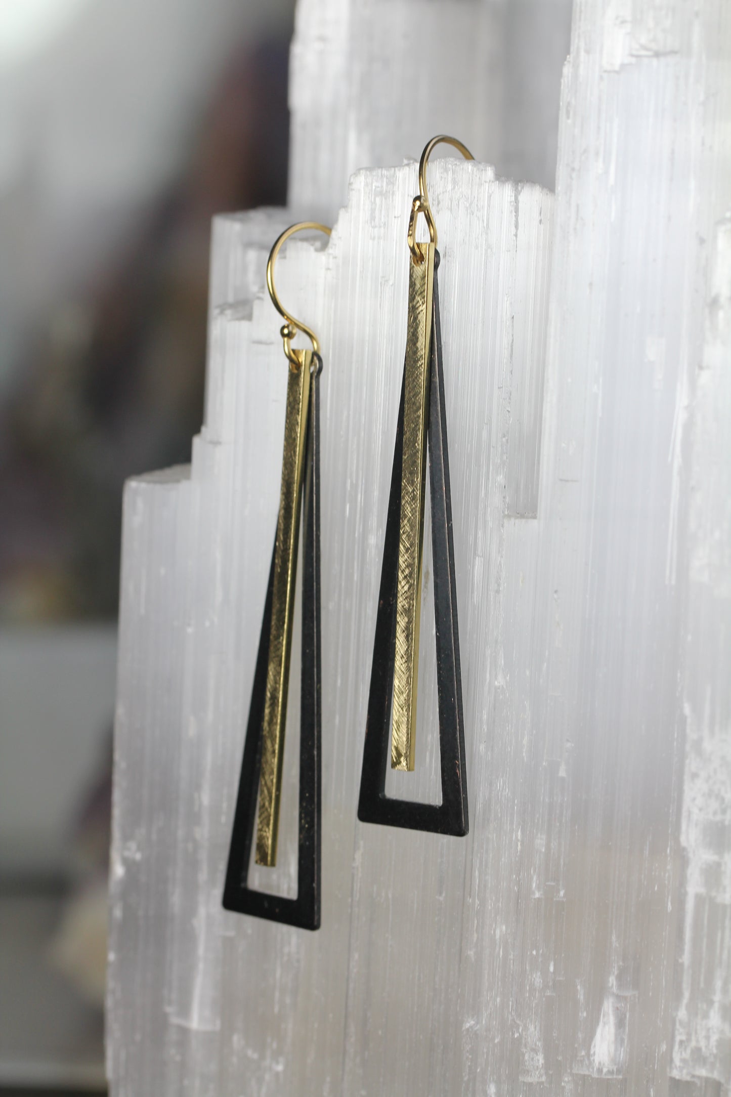 Black and Gold Brass Bar Pendulum Earrings