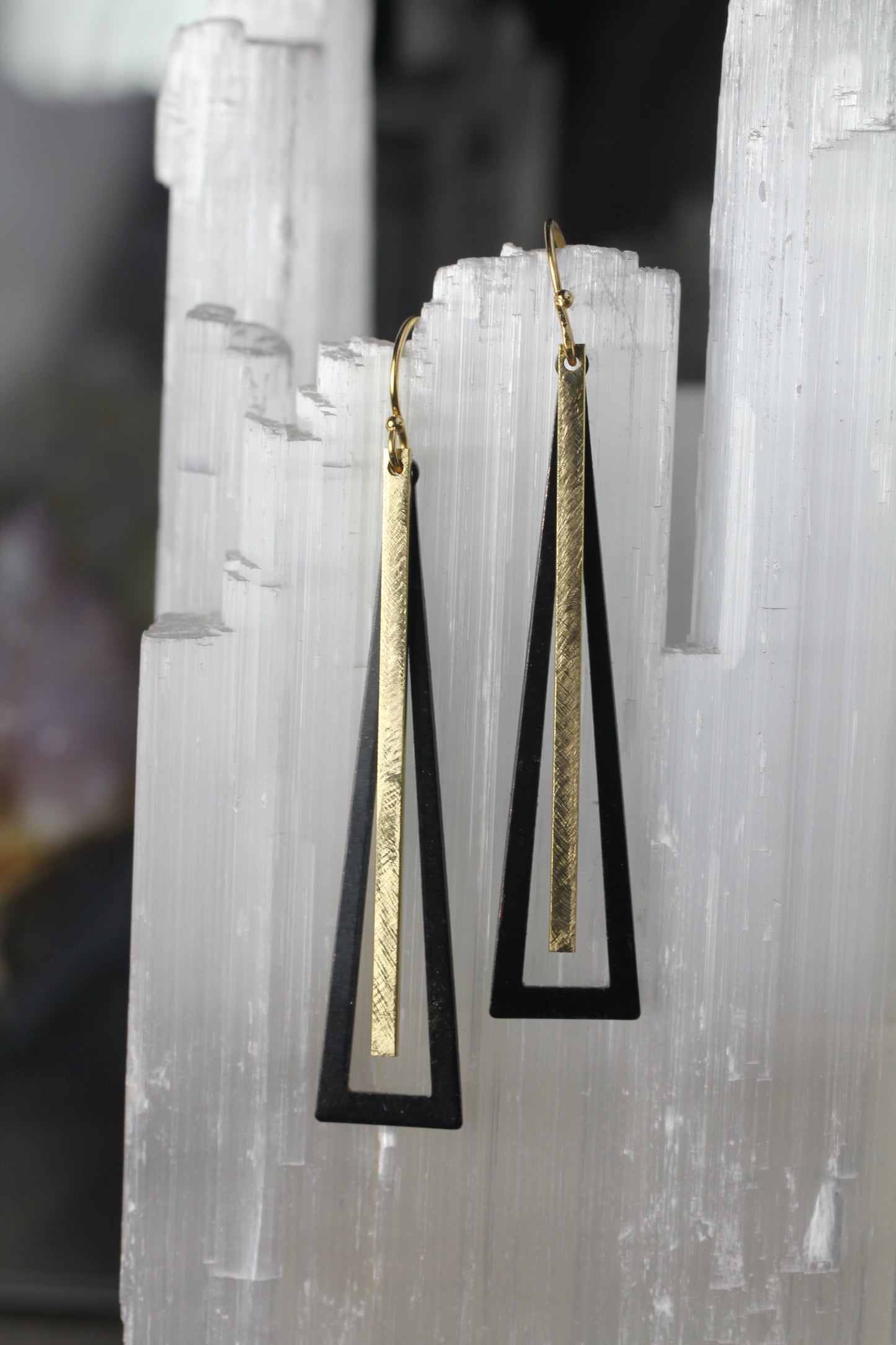 Black and Gold Brass Bar Pendulum Earrings