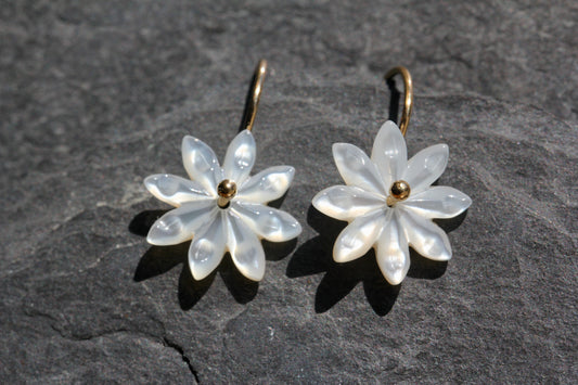 Mother of Pearl Flower Earrings