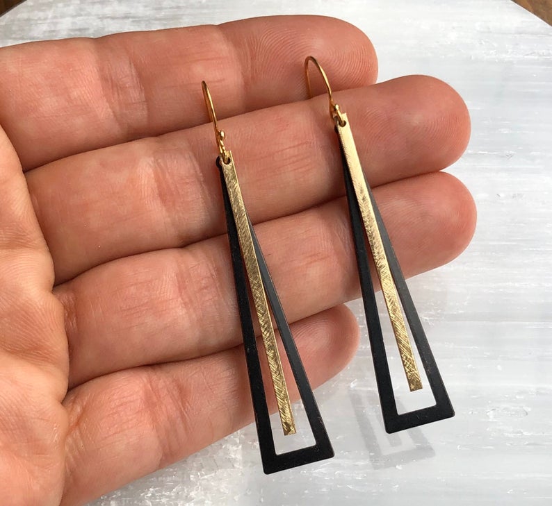 Black and Gold Brass Bar Pendulum Earrings