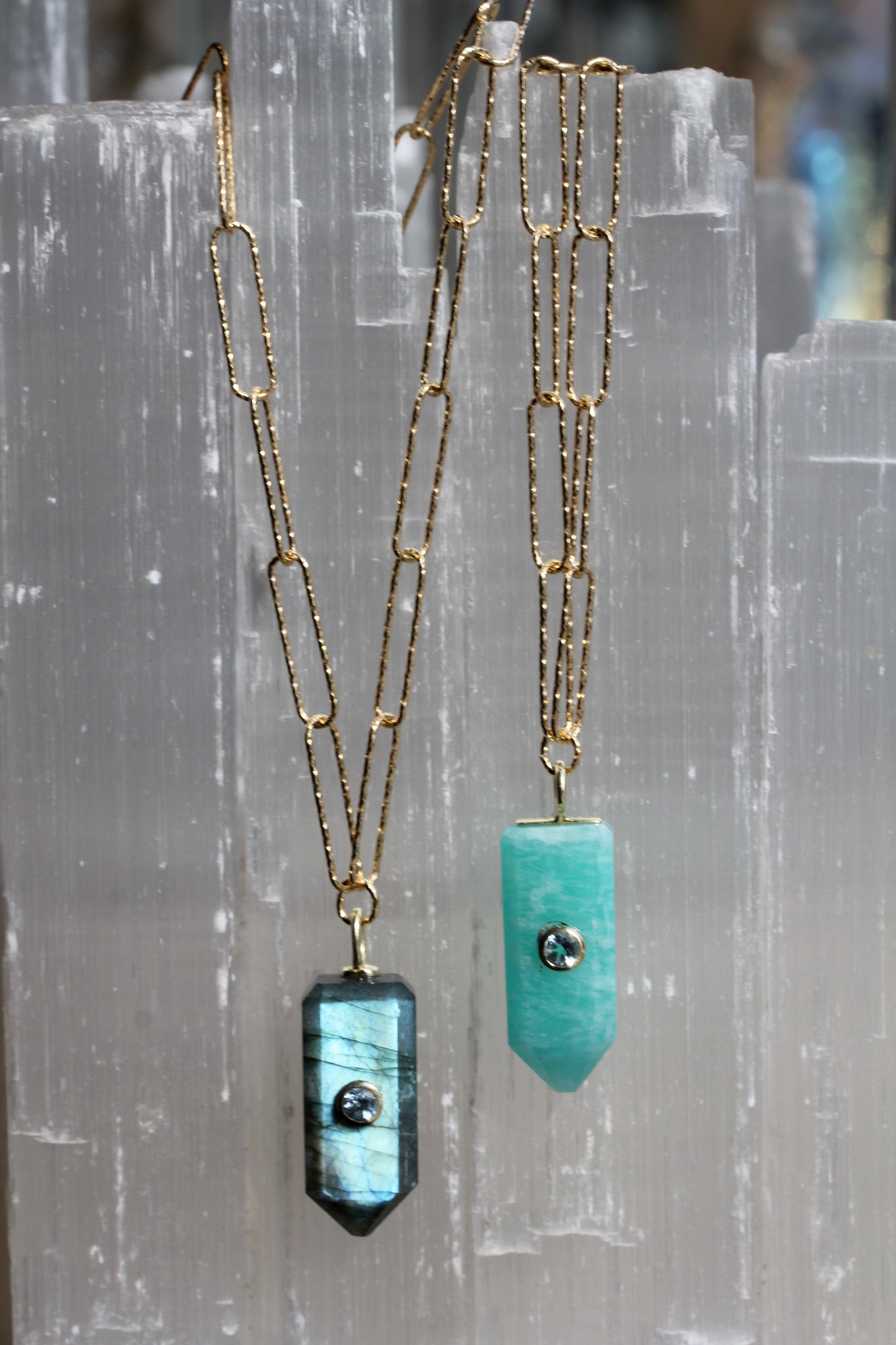 Paperclip Chain Stone Point Necklace
