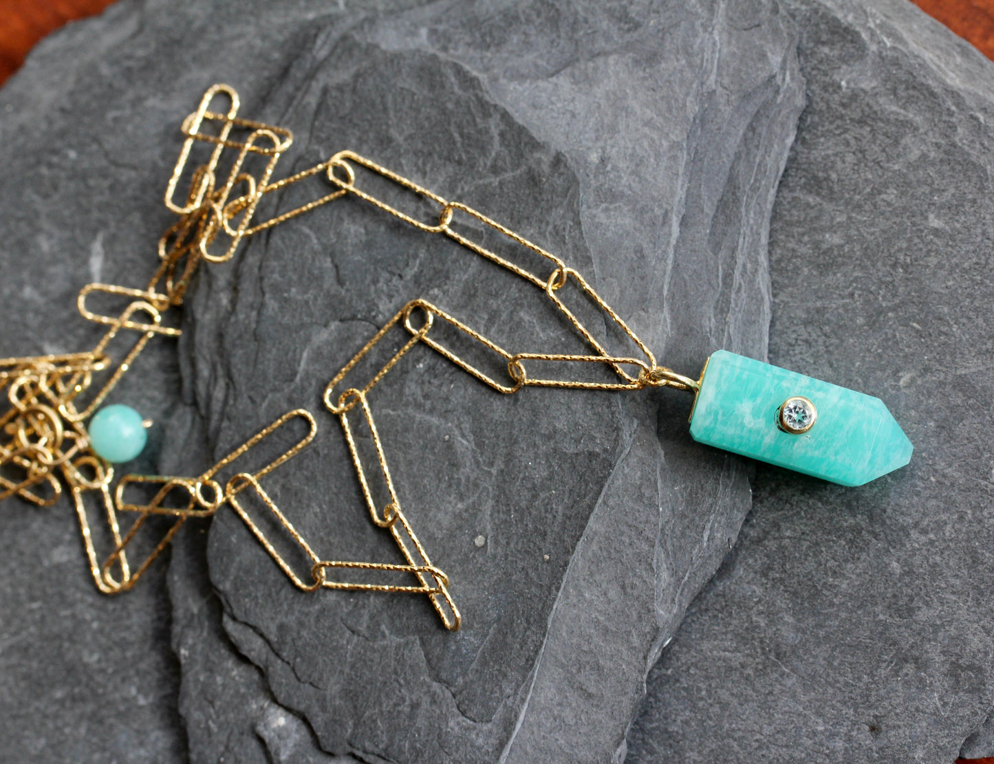 Paperclip Chain Stone Point Necklace