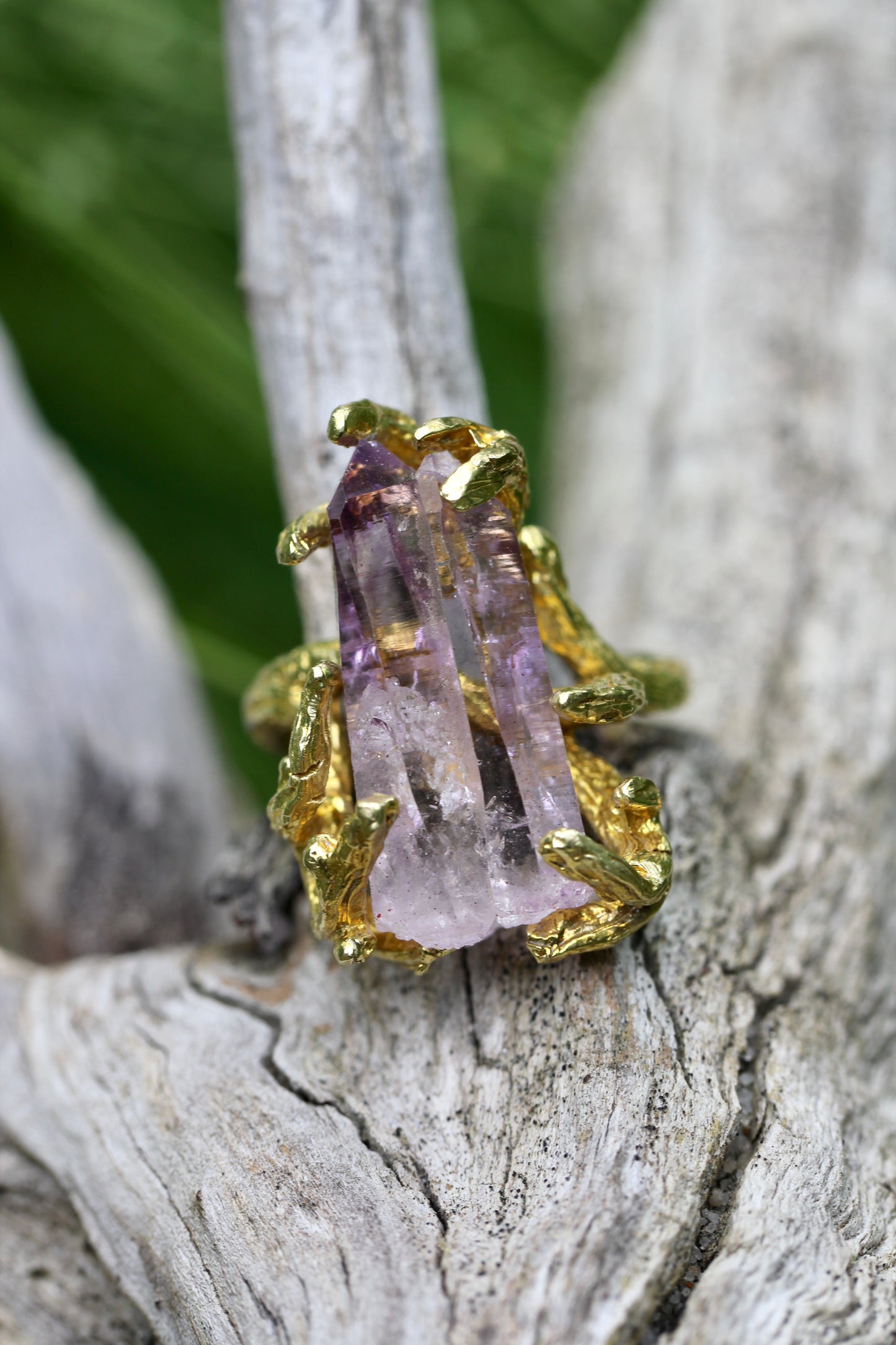 Vera Cruz Amethyst Crystal Branch Ring