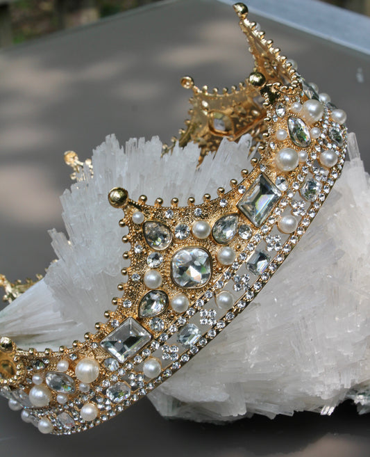 Golden Crown