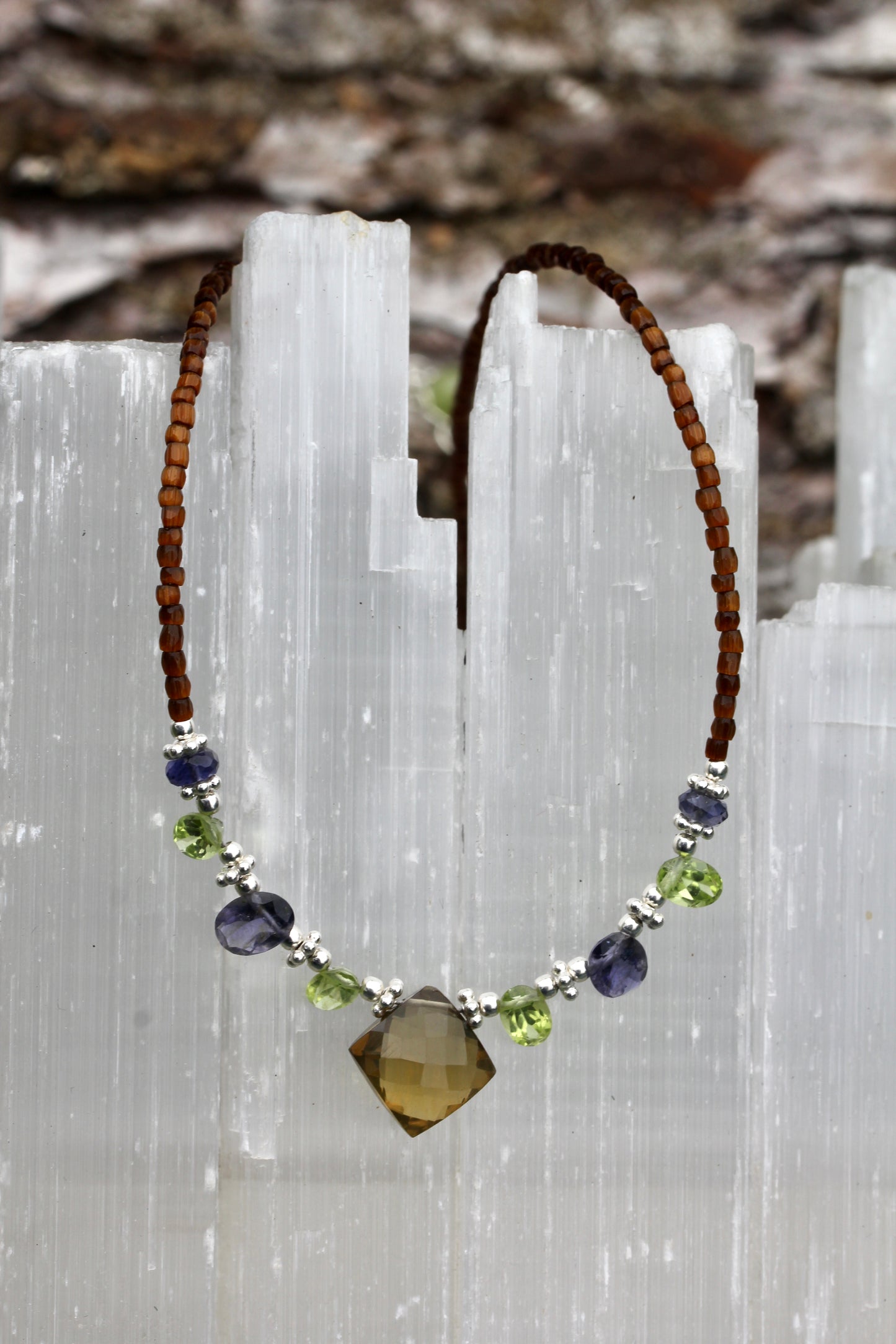 Beer Quartz Peridot Iolite Beaded Necklace