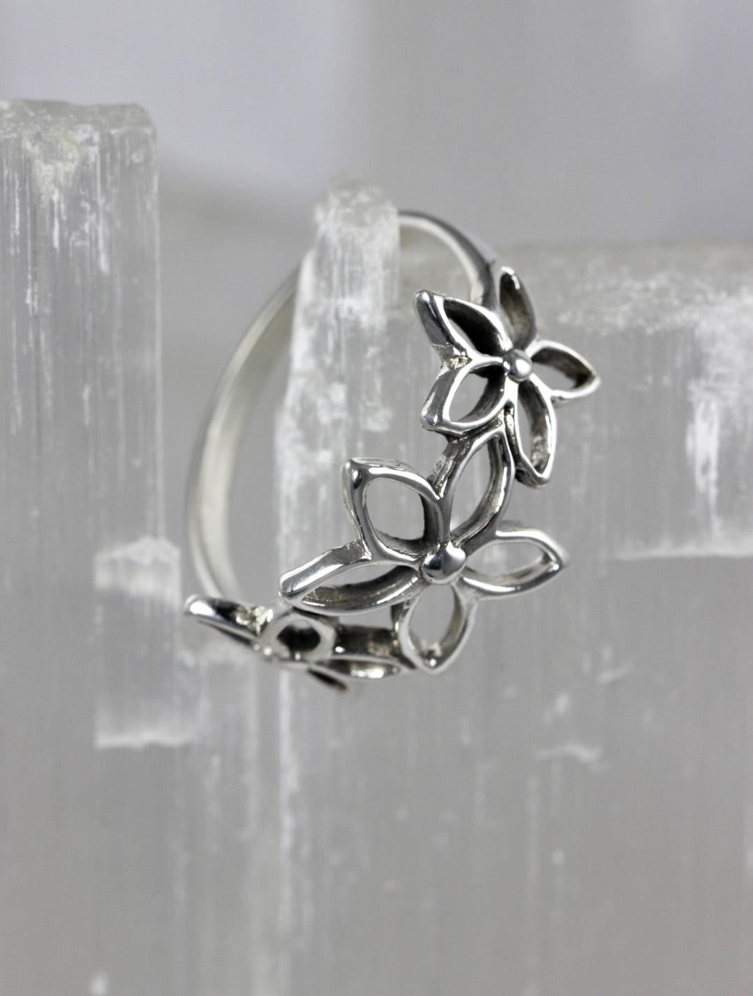 Silver Flower Ring
