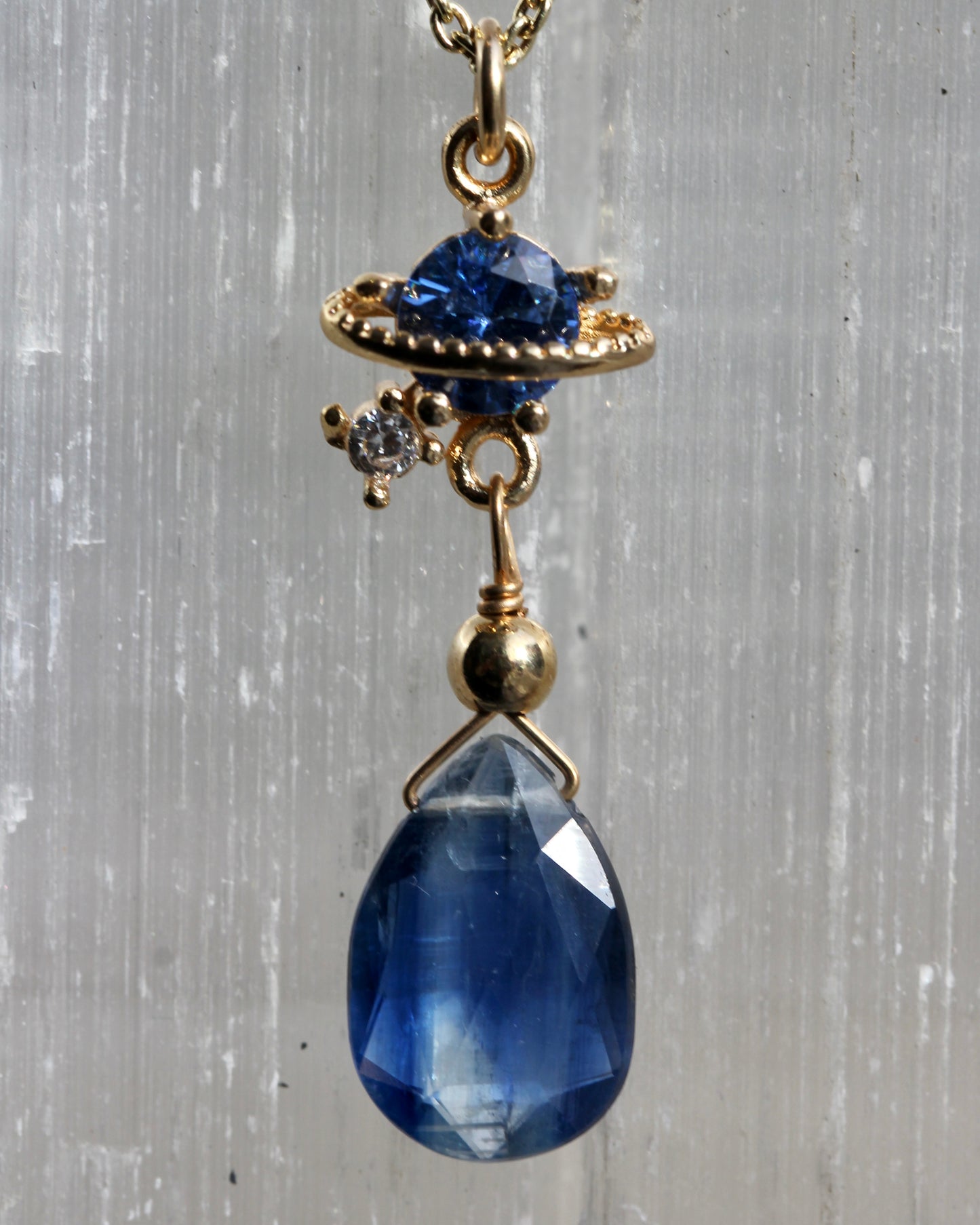 Kyanite Saturn Necklace