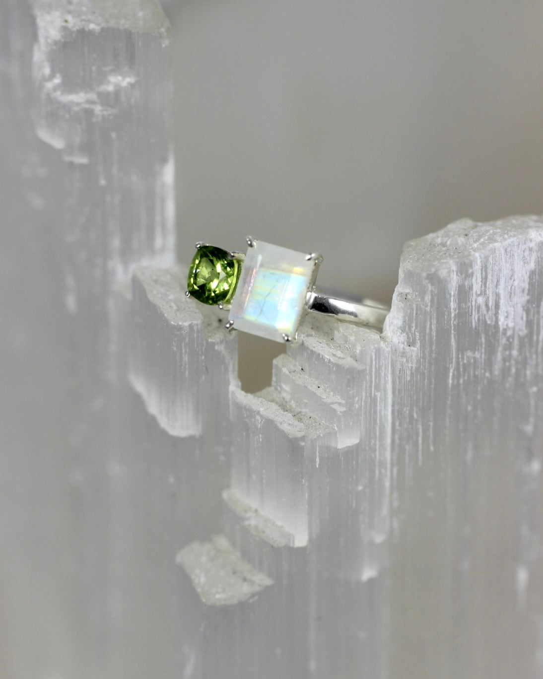 Peridot Gemstone Rings