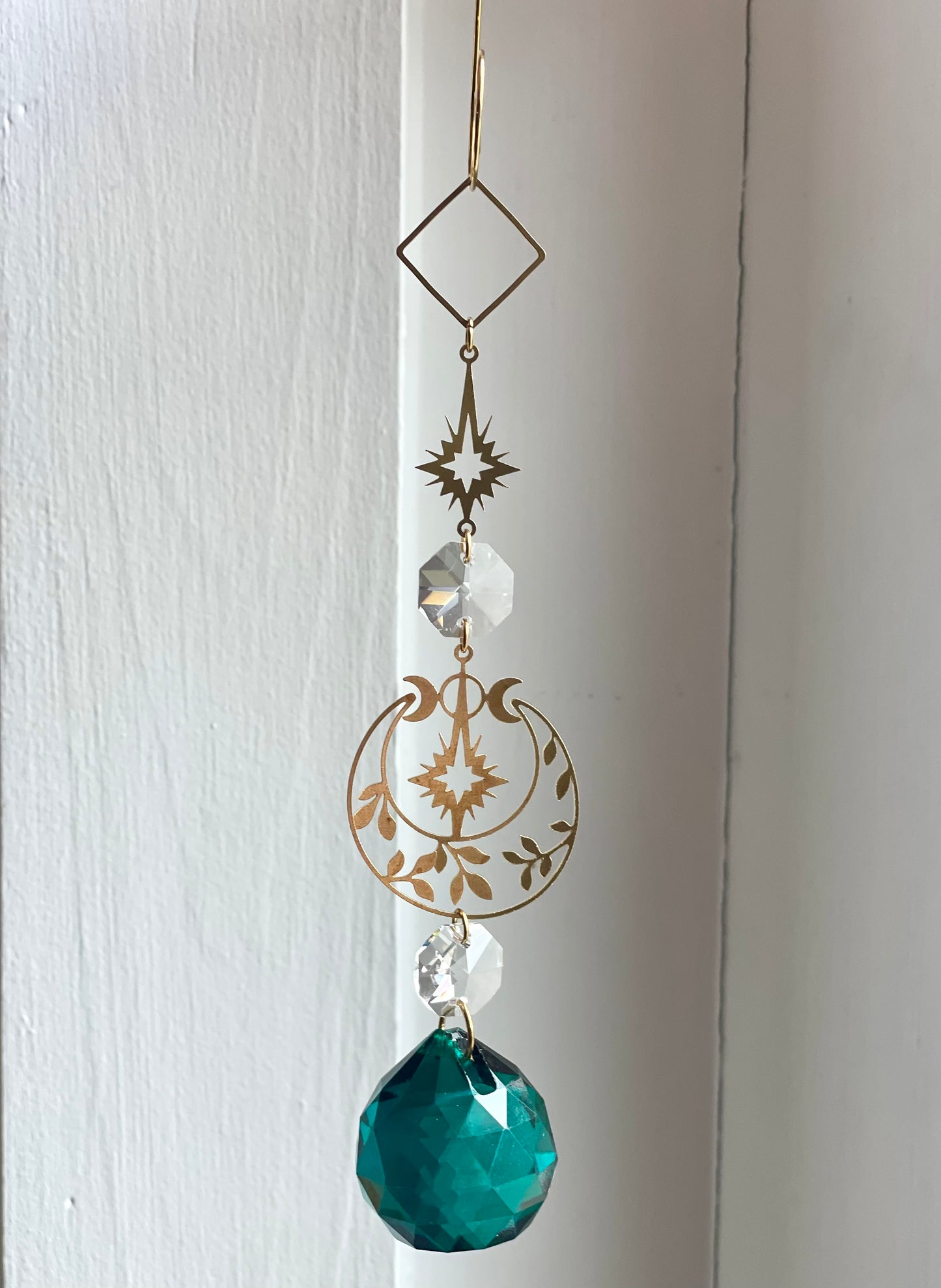 Green Crystal Brass Ornament