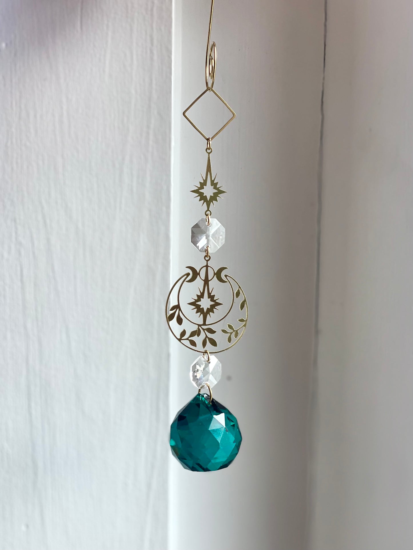 Green Crystal Brass Ornament