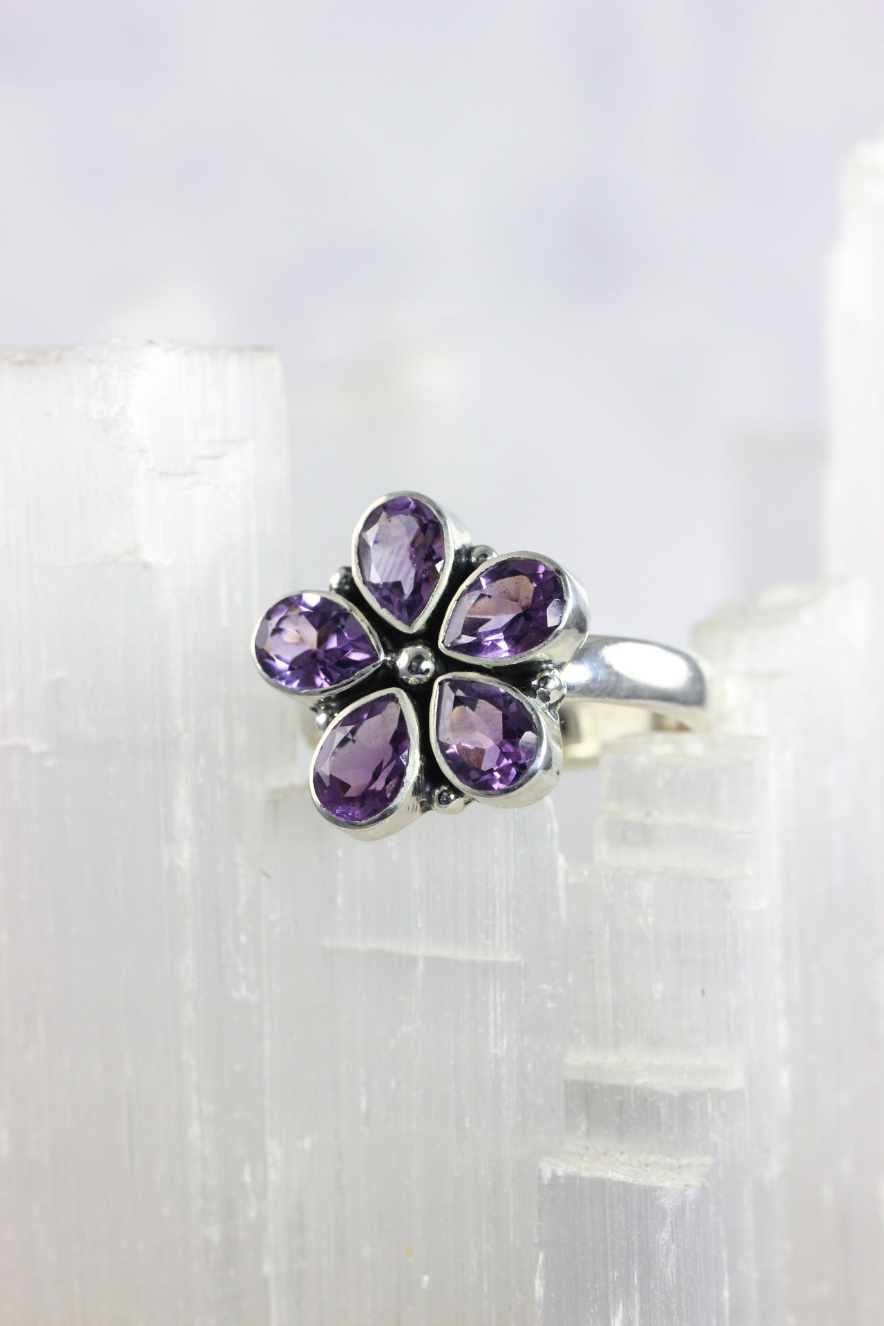 Amethyst Flower Ring