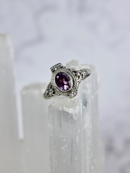 Amethyst Poison Ring